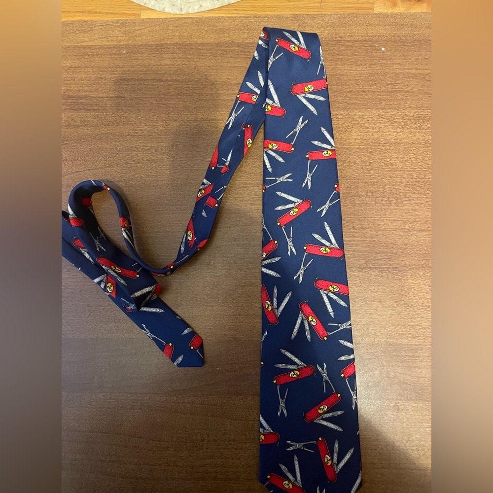 Huntington necktie 100% silk